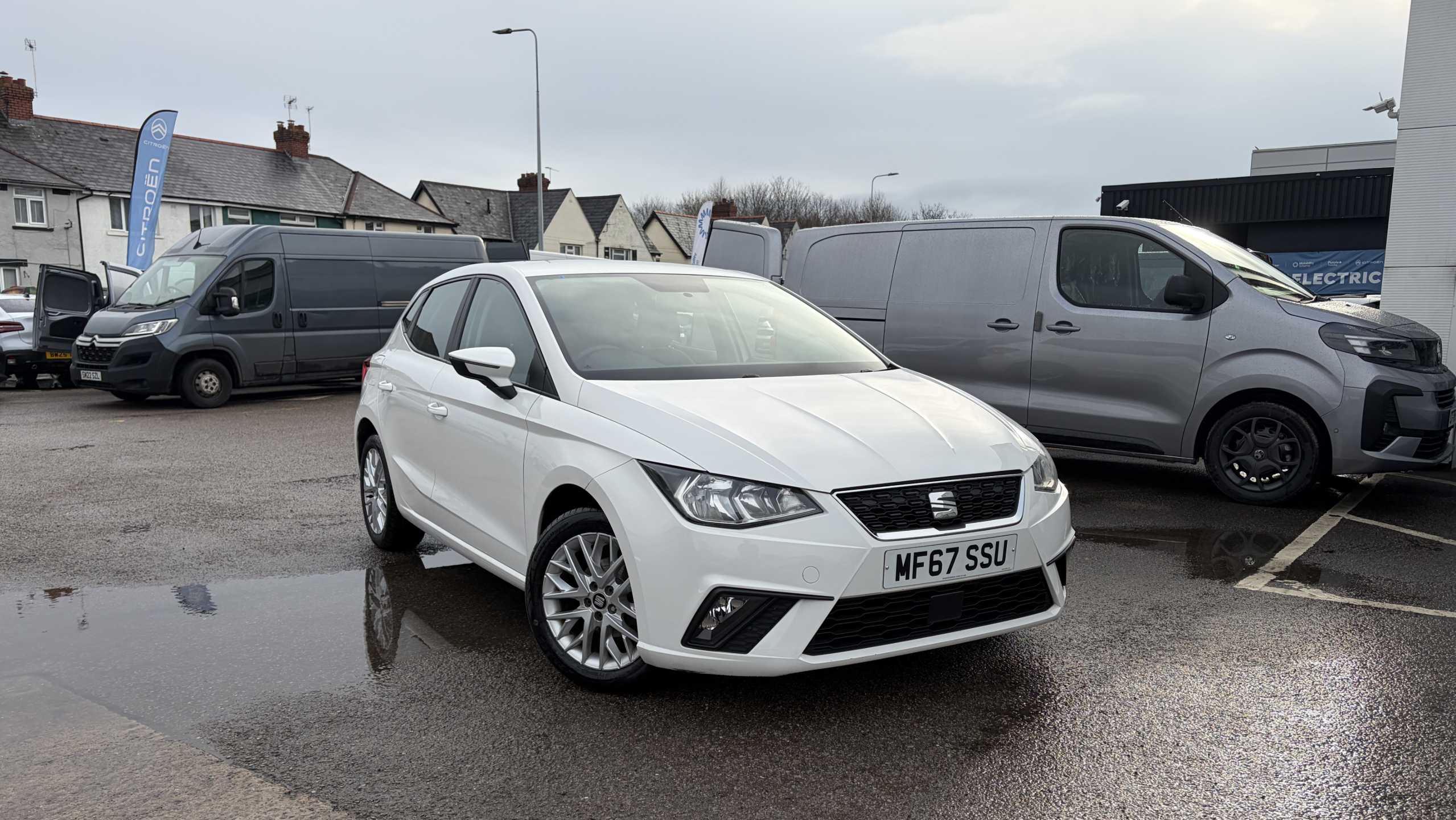 Main listing image - SEAT Ibiza