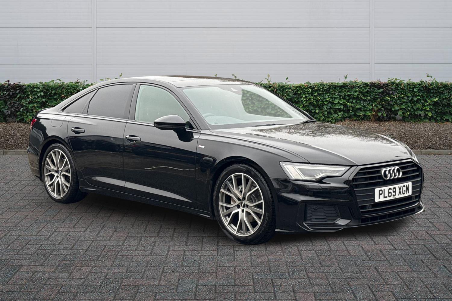 Main listing image - Audi A6