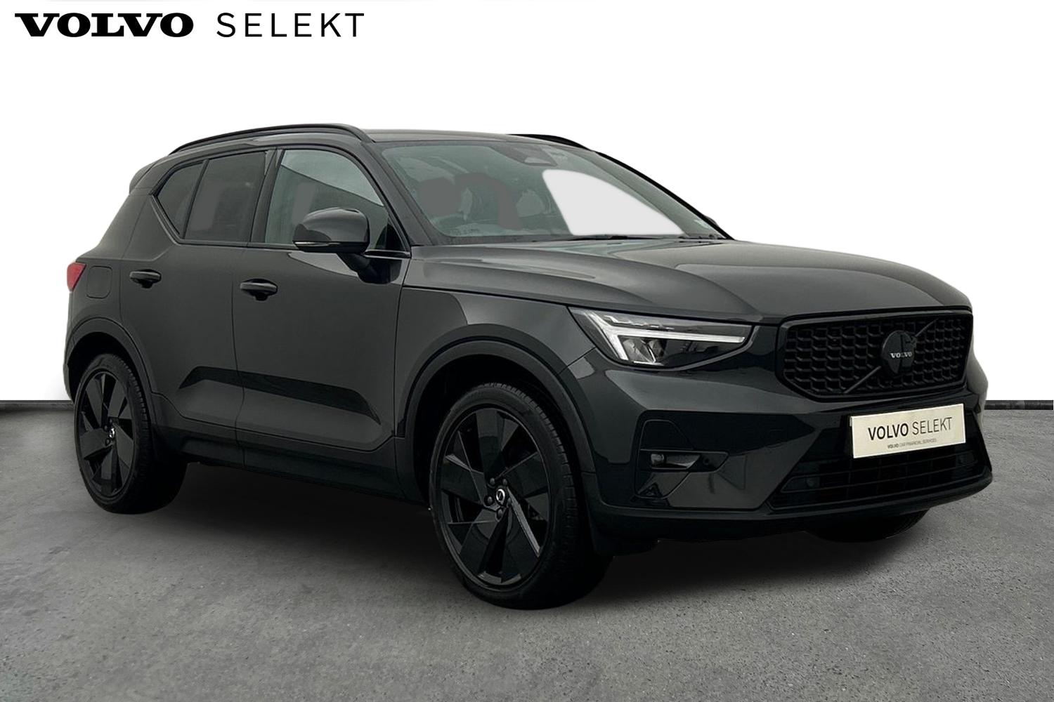 Main listing image - Volvo XC40
