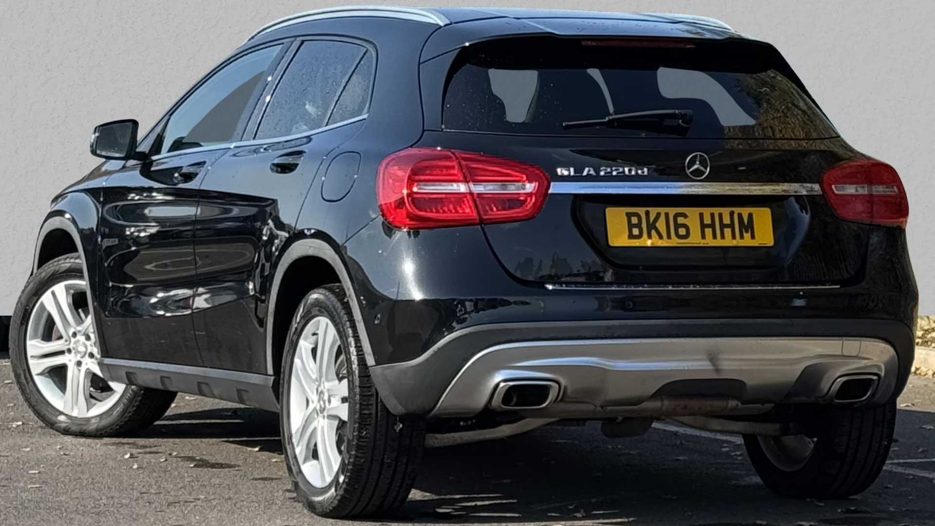 Main listing image - Mercedes-Benz GLA