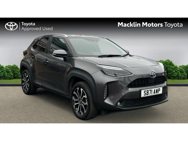 Main listing image - Toyota Yaris Cross