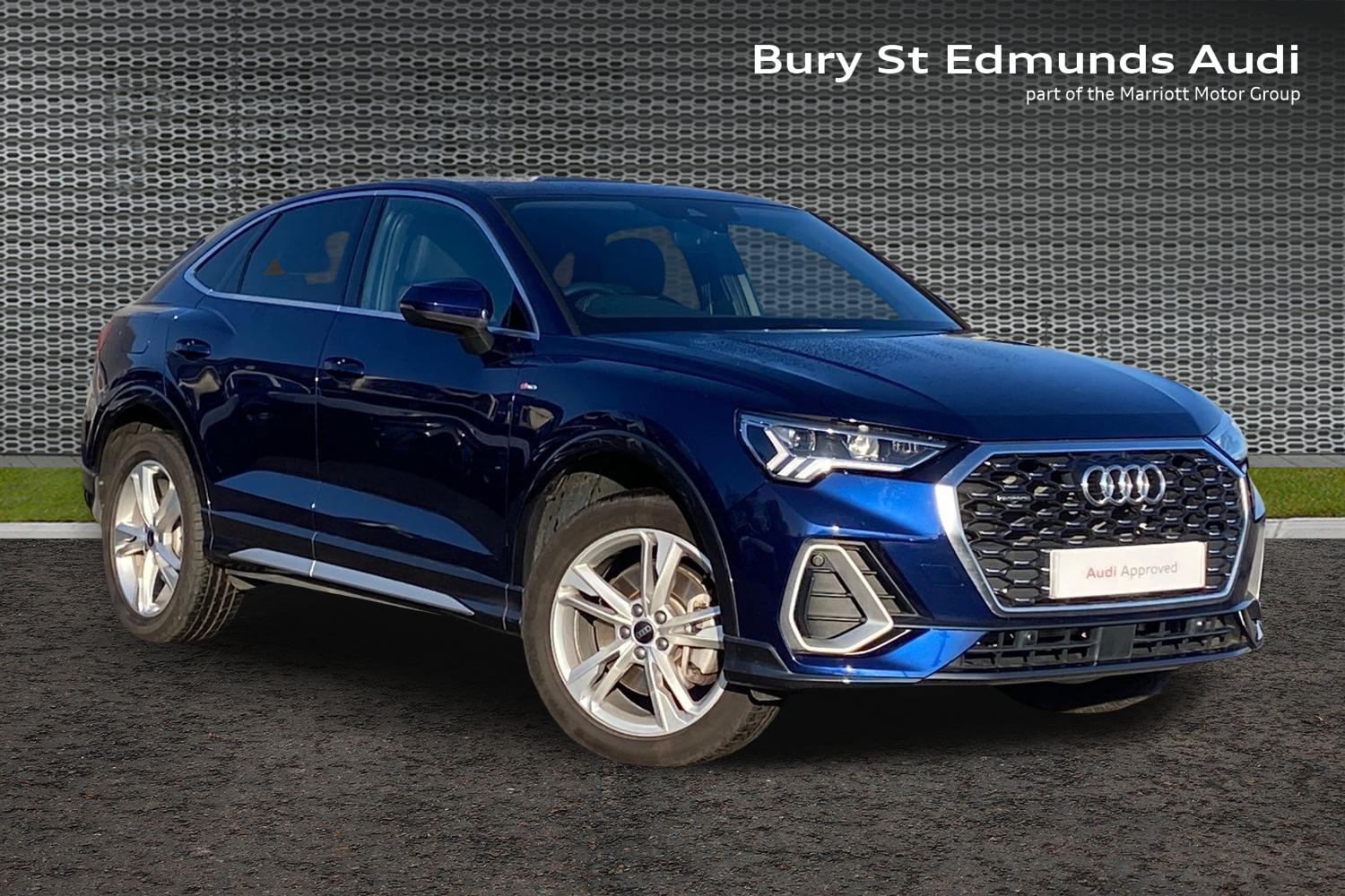 Main listing image - Audi Q3