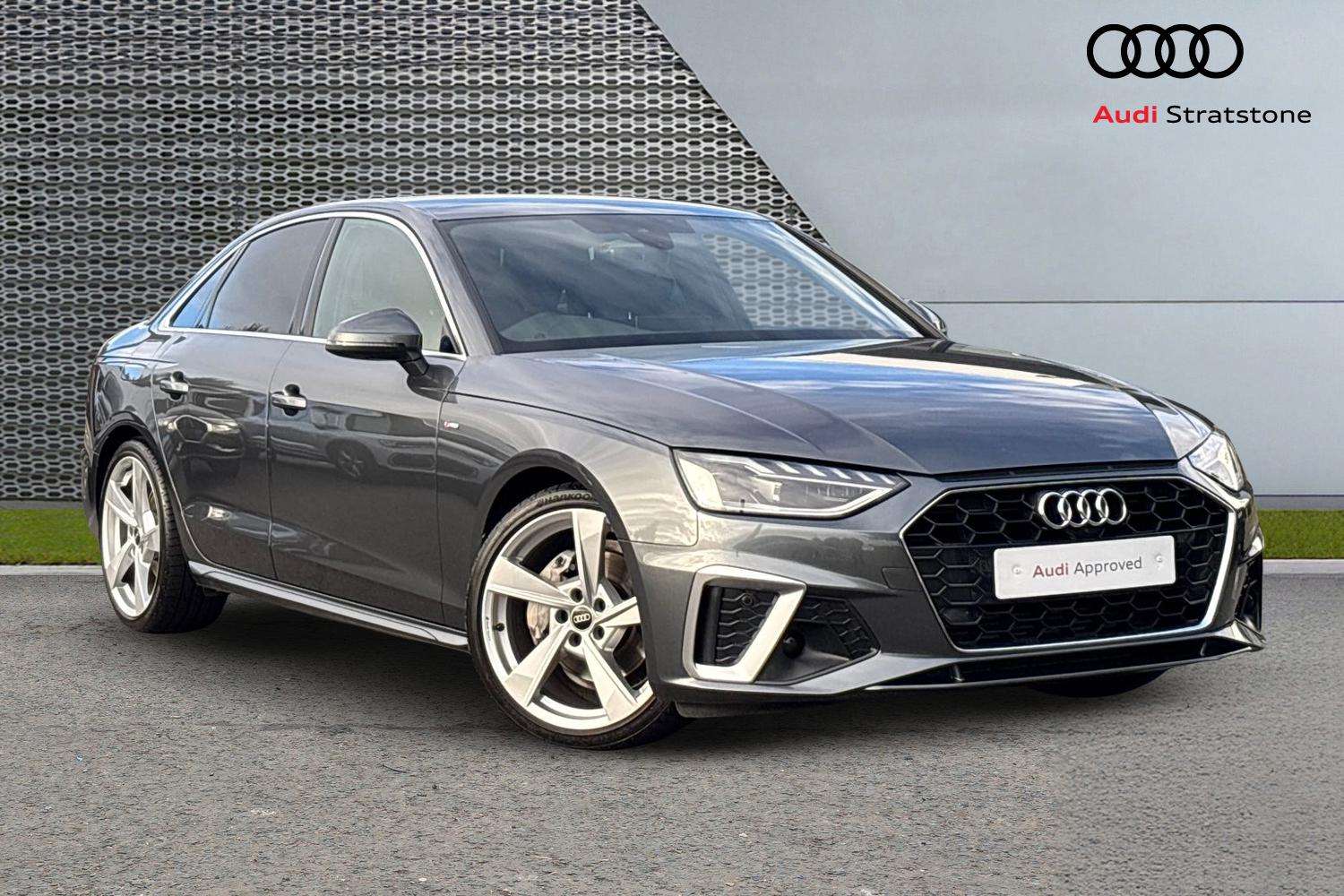 Main listing image - Audi A4