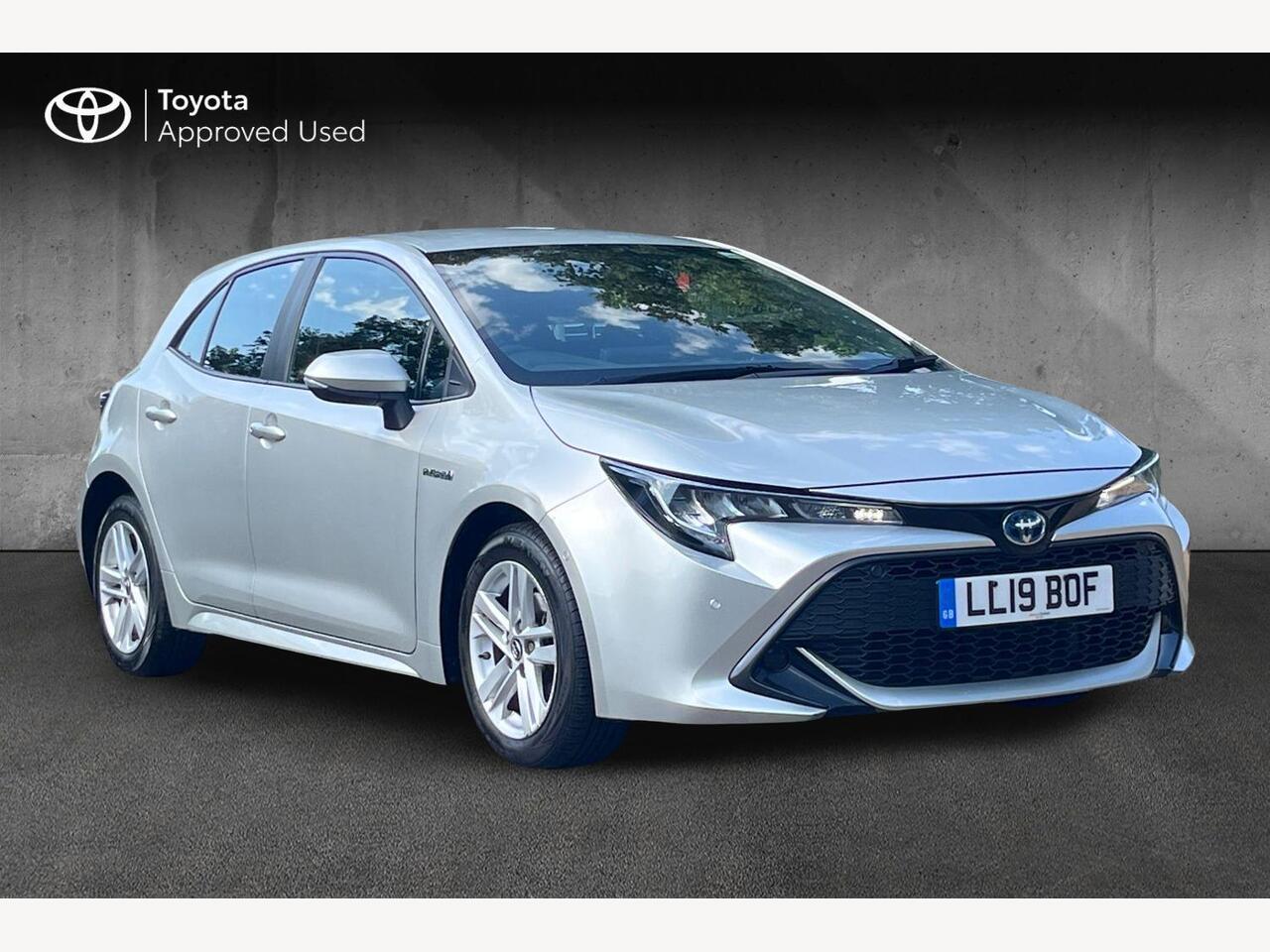 Main listing image - Toyota Corolla