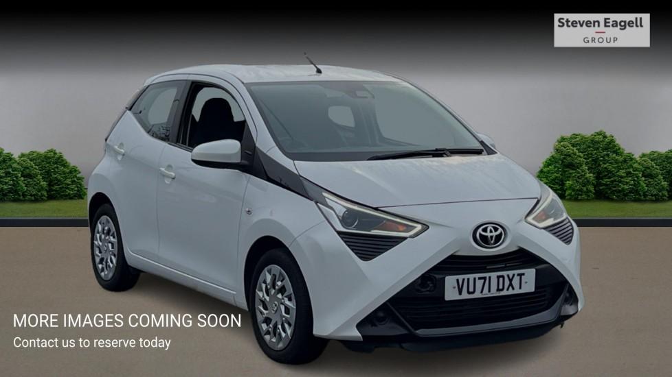 Main listing image - Toyota Aygo