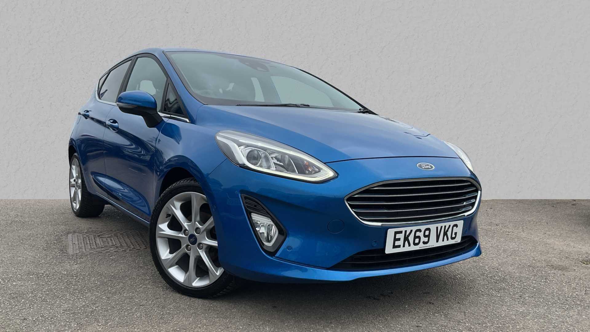 Main listing image - Ford Fiesta