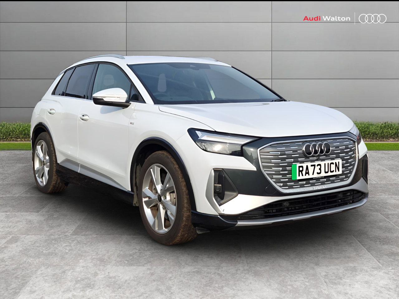 Main listing image - Audi Q4