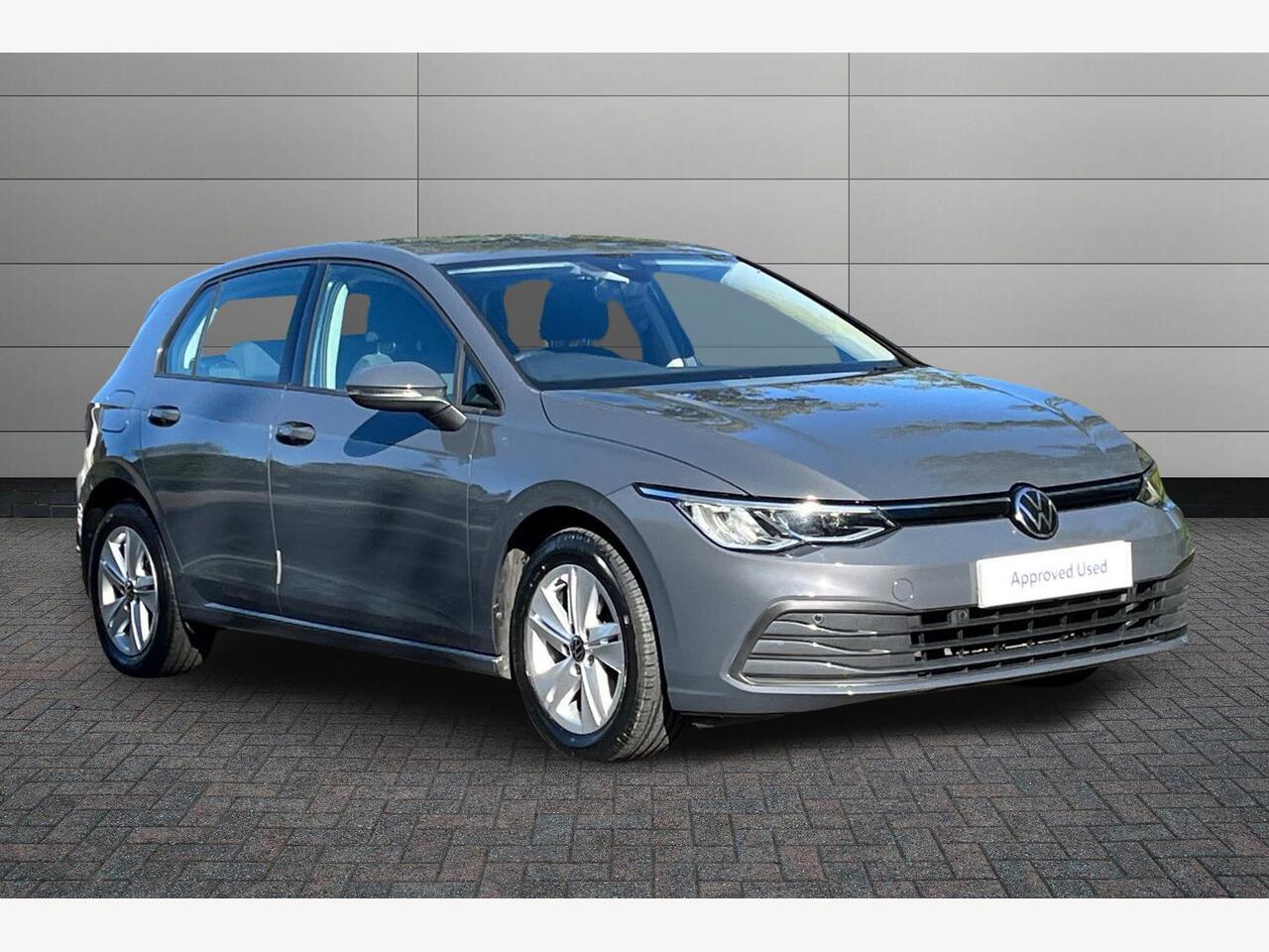 Main listing image - Volkswagen Golf