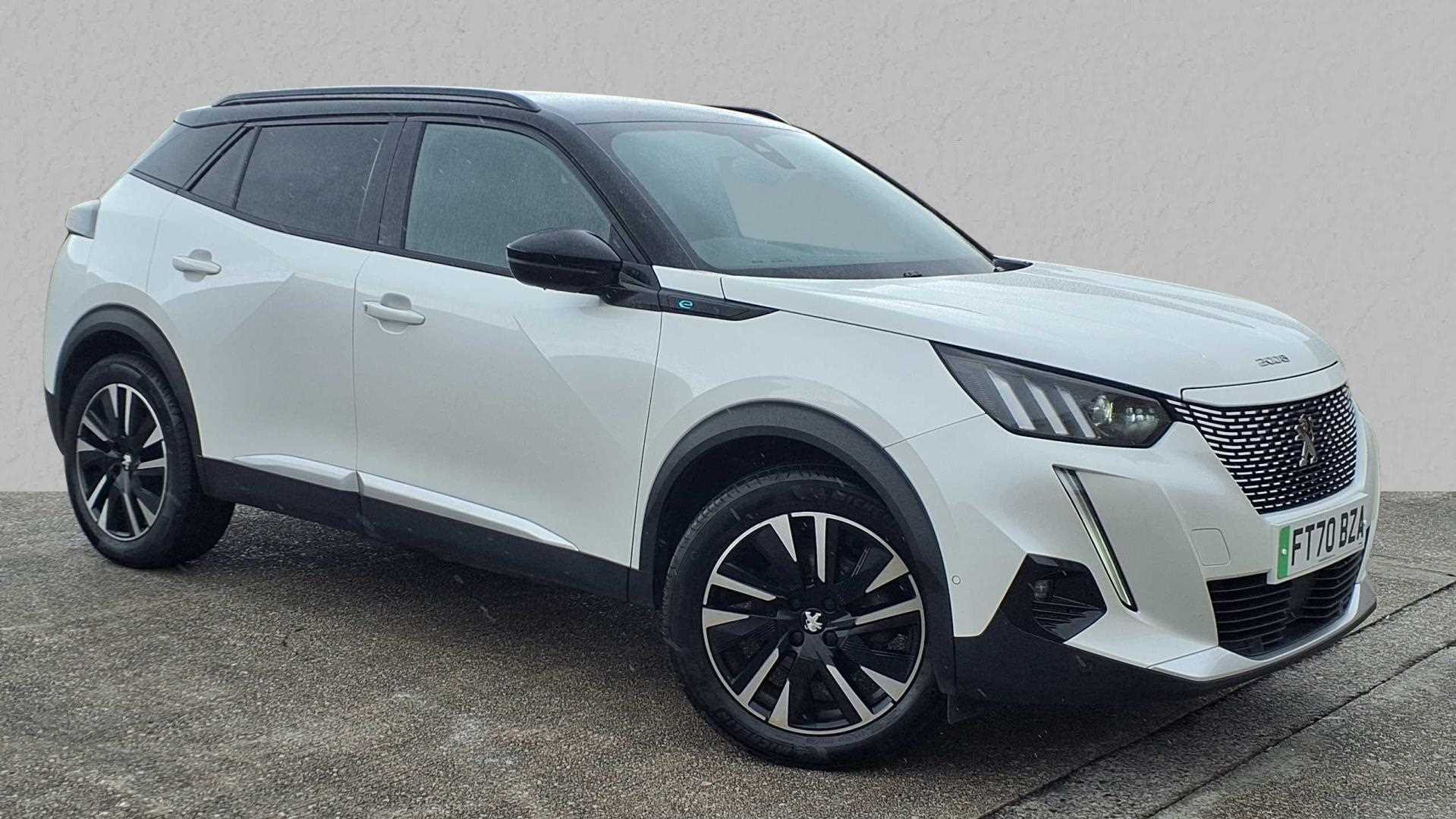 Main listing image - Peugeot e-2008