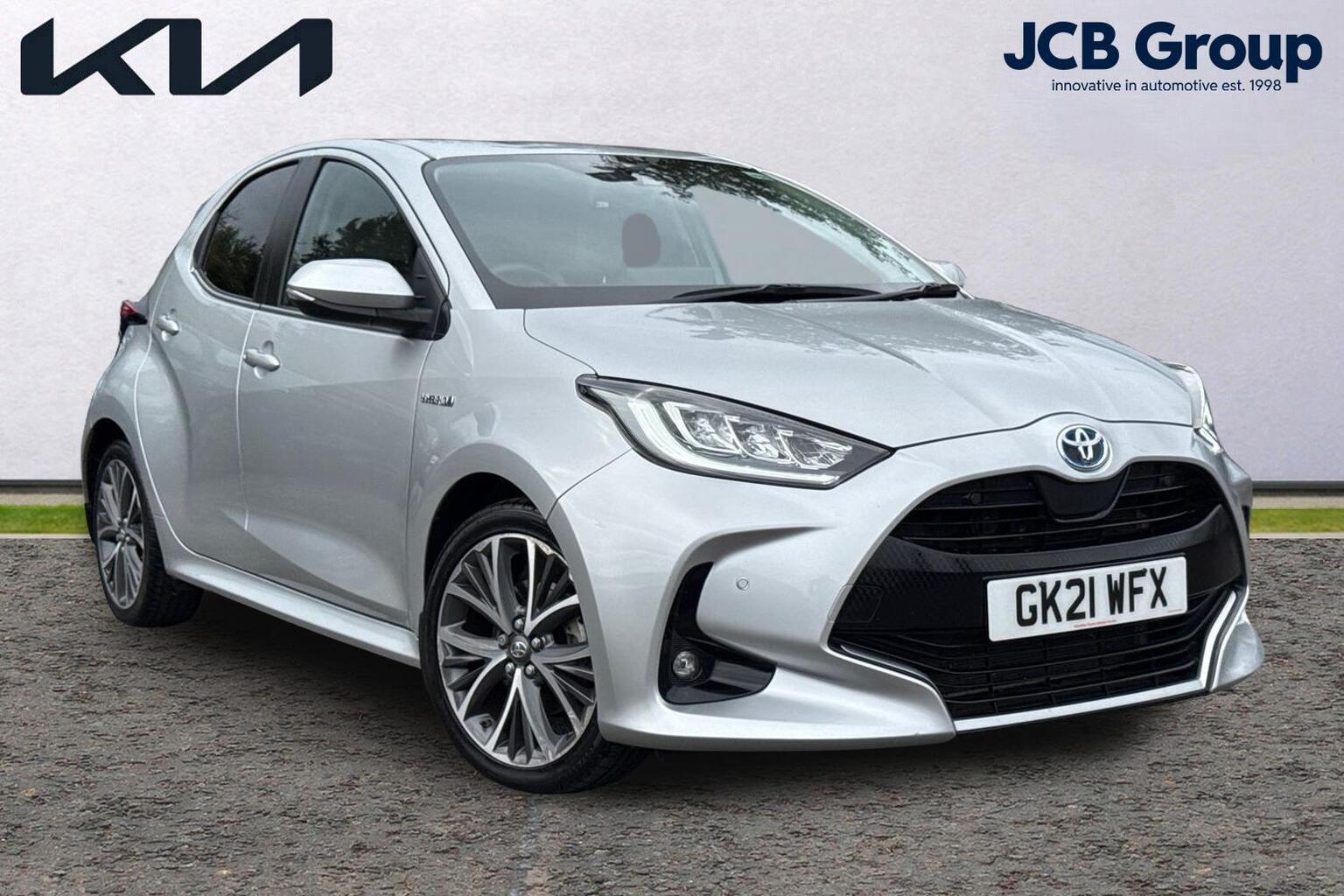 Main listing image - Toyota Yaris