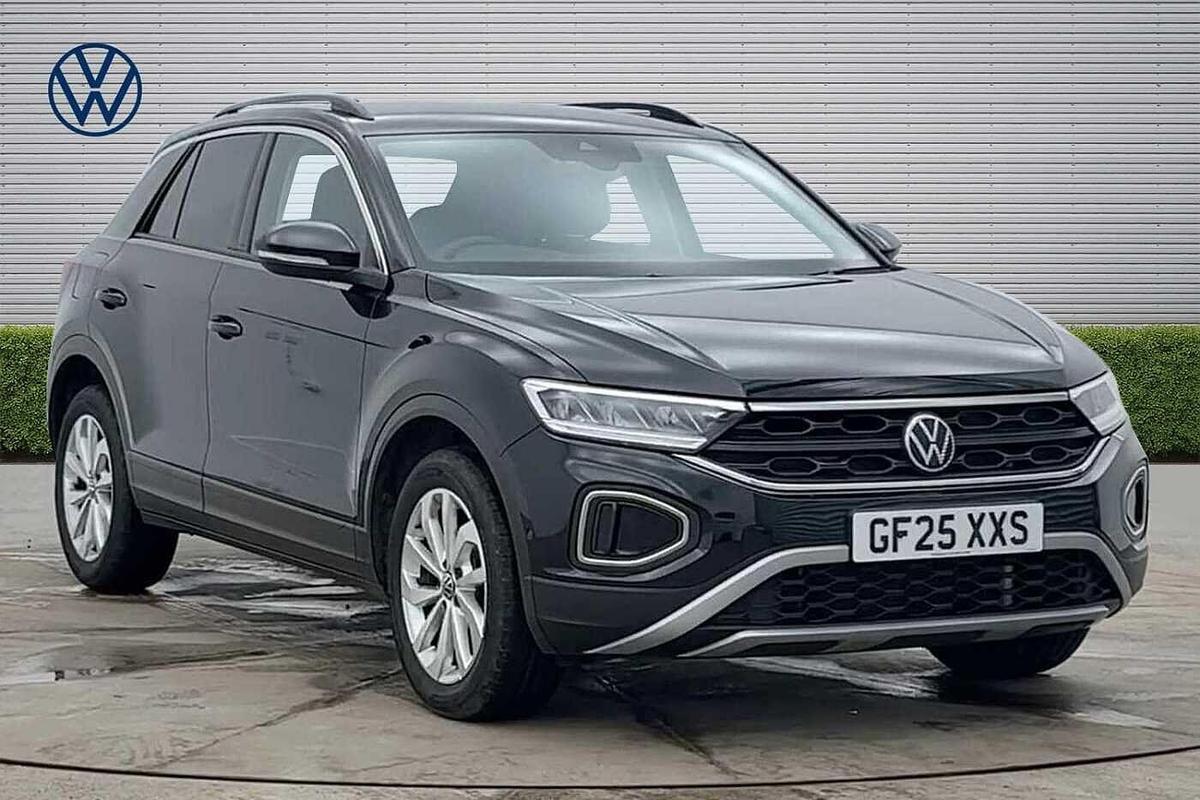 Main listing image - Volkswagen T-Roc
