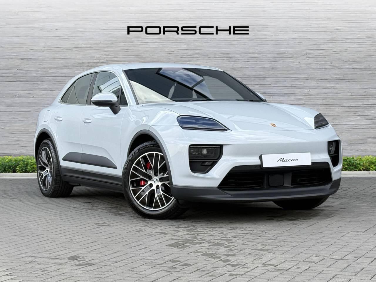 Main listing image - Porsche Macan