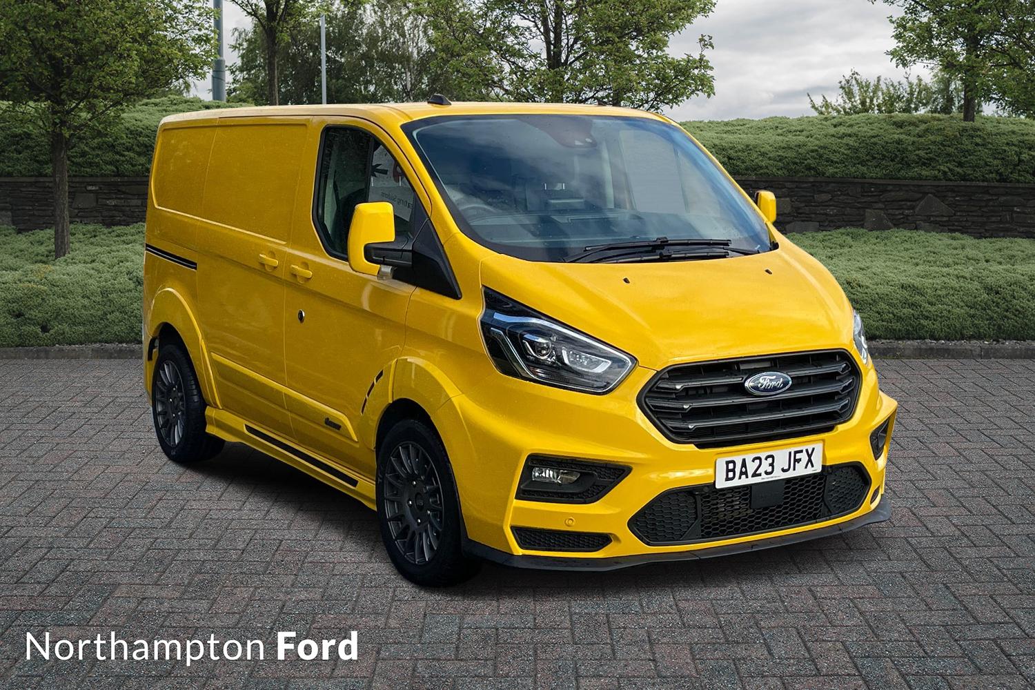 Main listing image - Ford Transit Custom