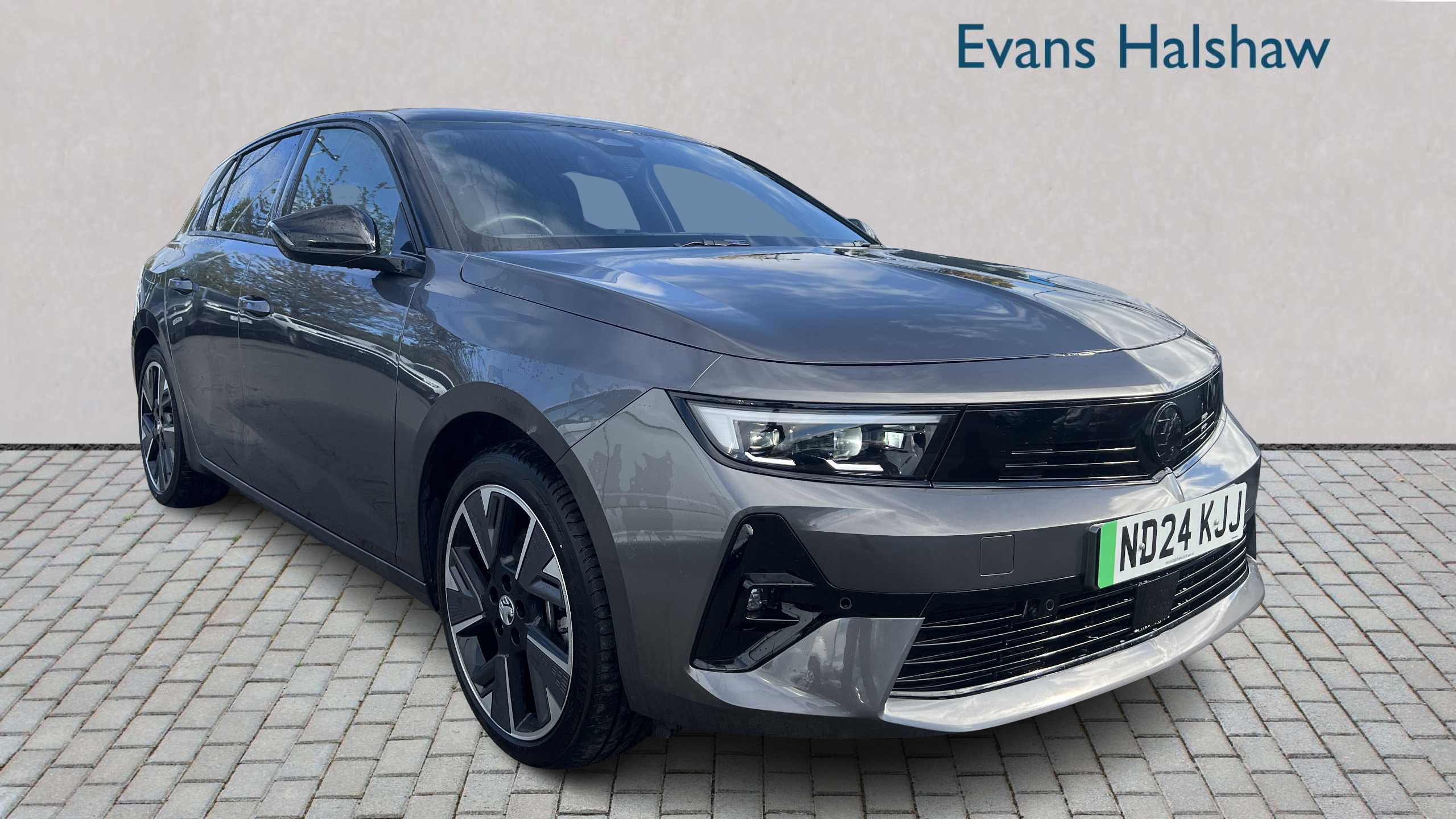 Main listing image - Vauxhall Astra