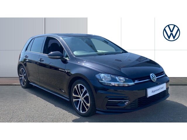 Main listing image - Volkswagen Golf