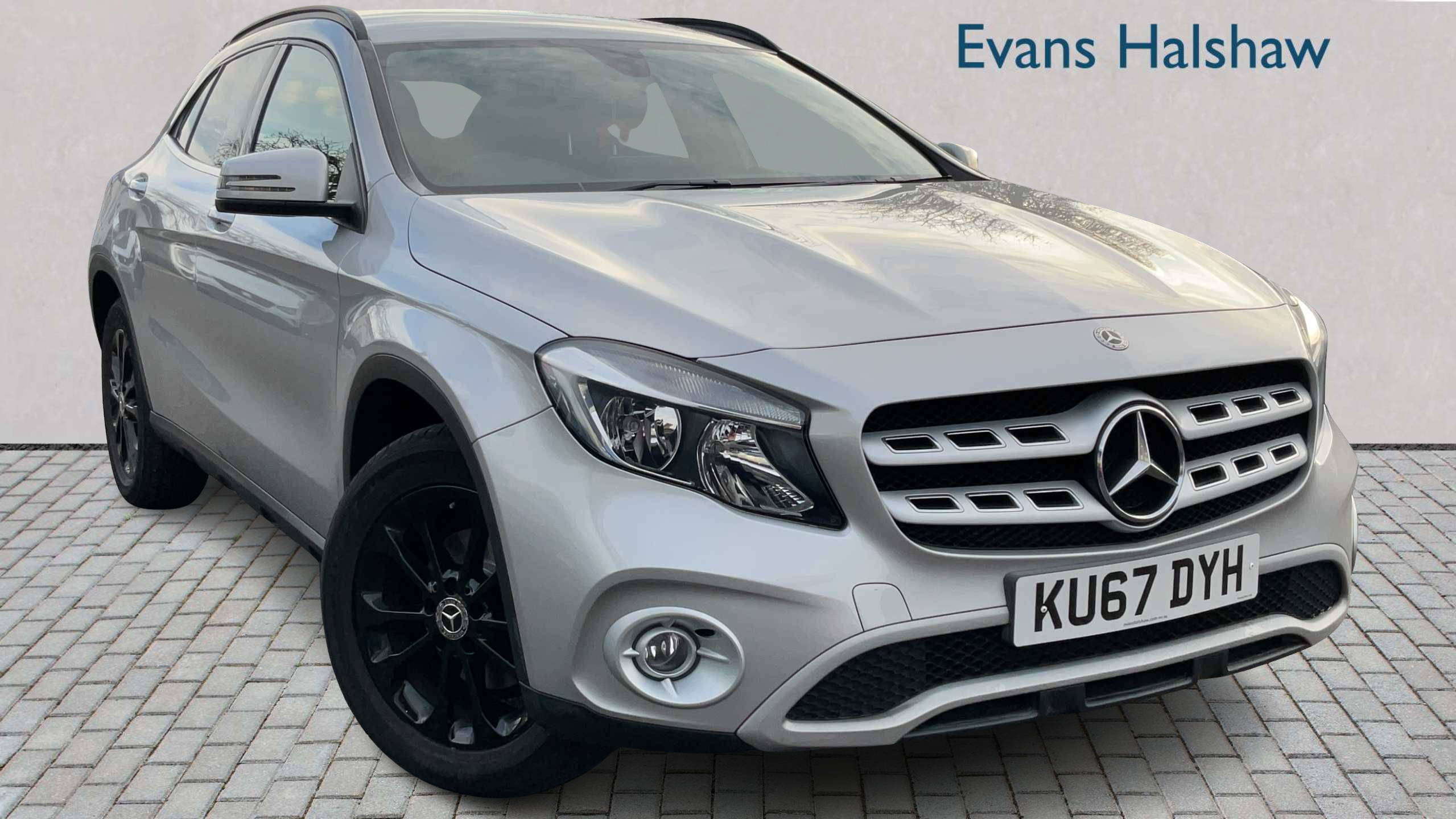 Main listing image - Mercedes-Benz GLA