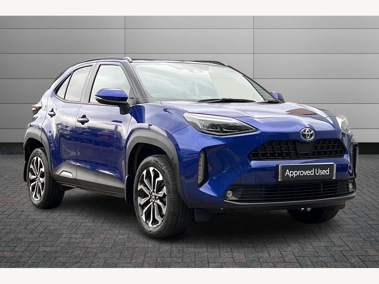Main listing image - Toyota Yaris Cross