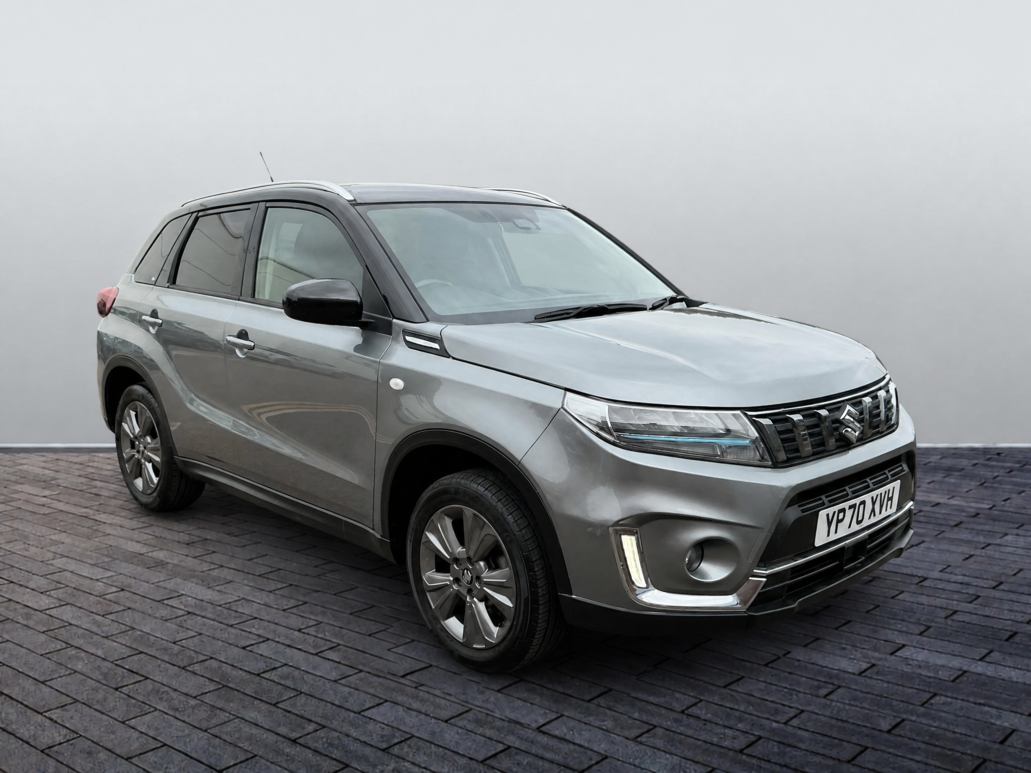 Main listing image - Suzuki Vitara