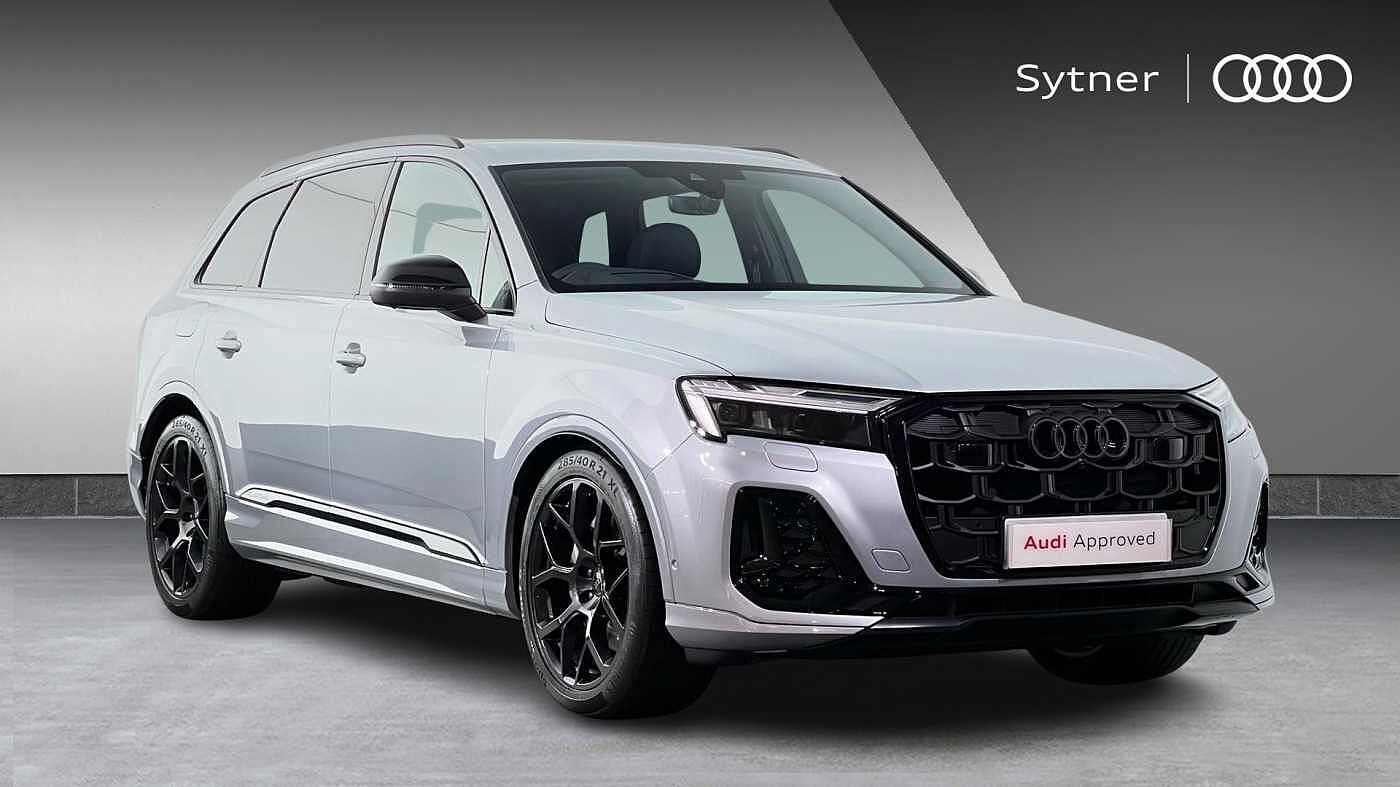Main listing image - Audi Q7