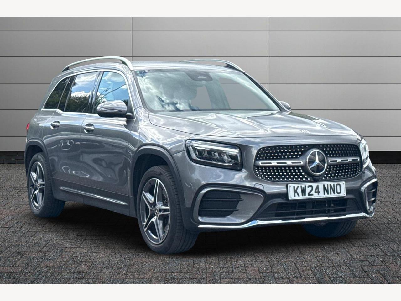 Main listing image - Mercedes-Benz GLB