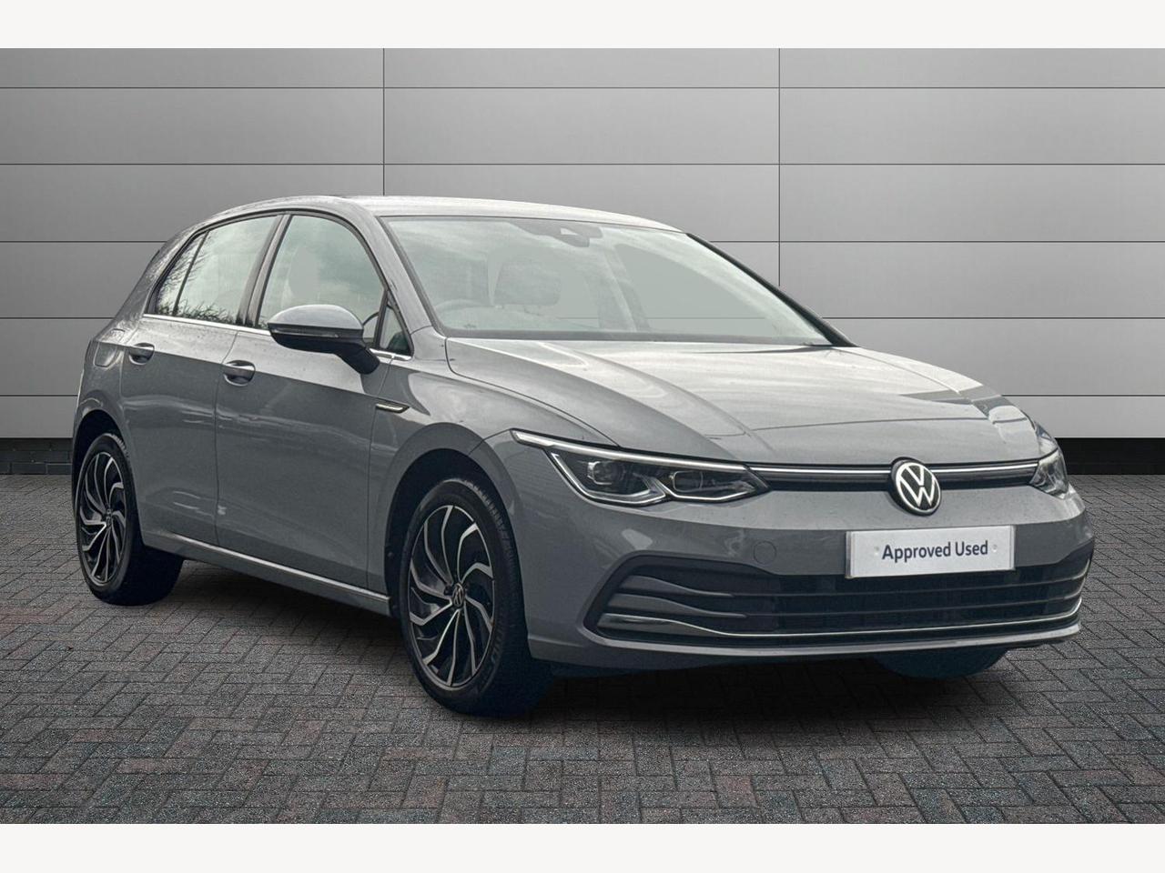 Main listing image - Volkswagen Golf