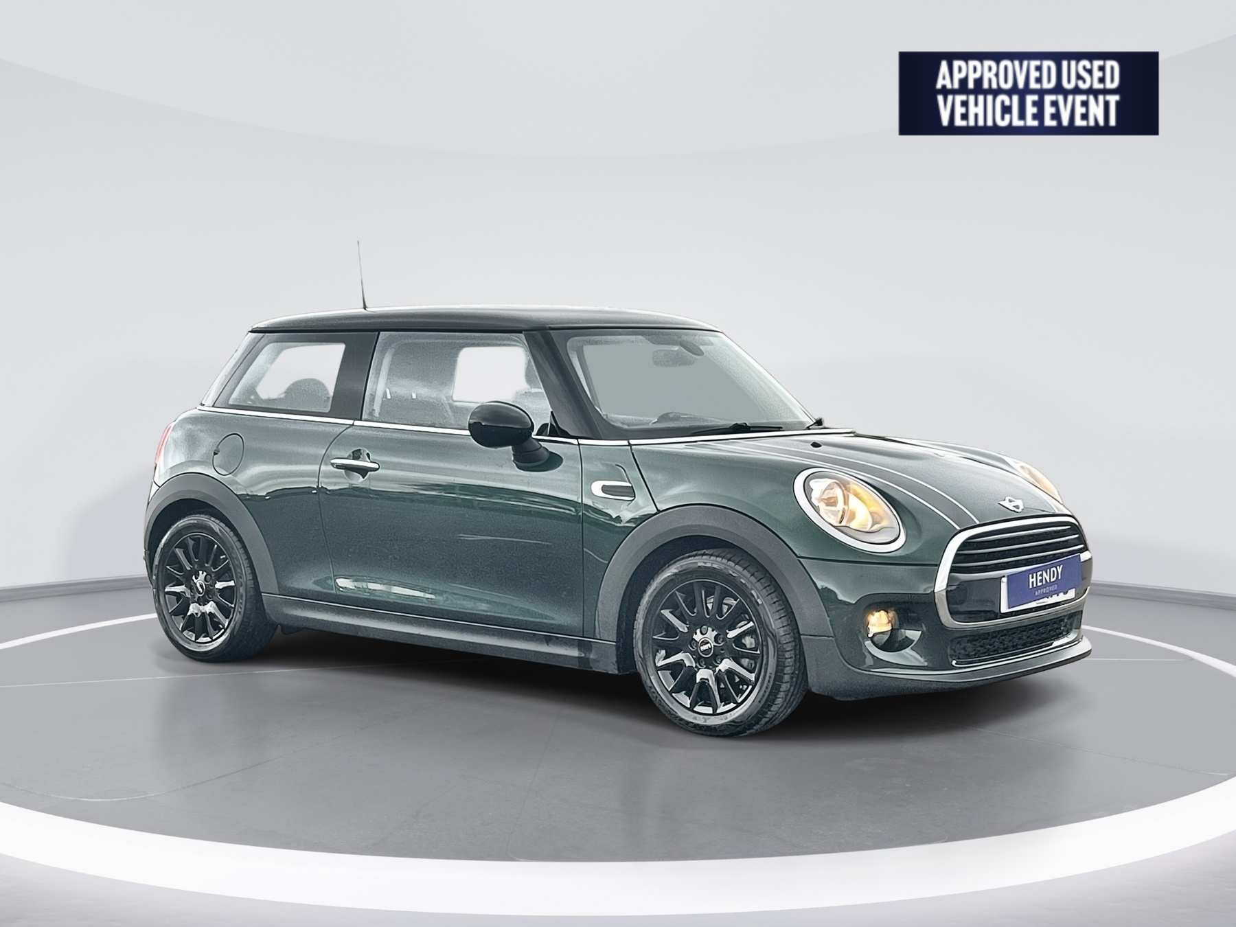 Main listing image - MINI Hatchback