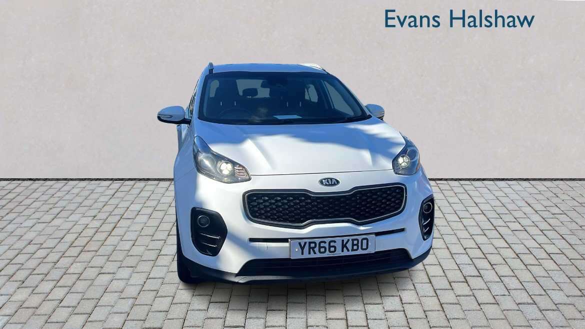 Main listing image - Kia Sportage