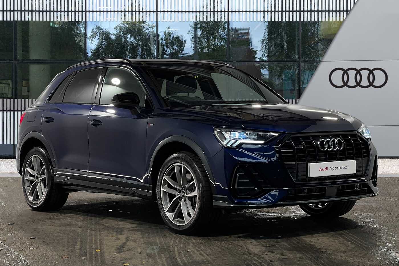 Main listing image - Audi Q3