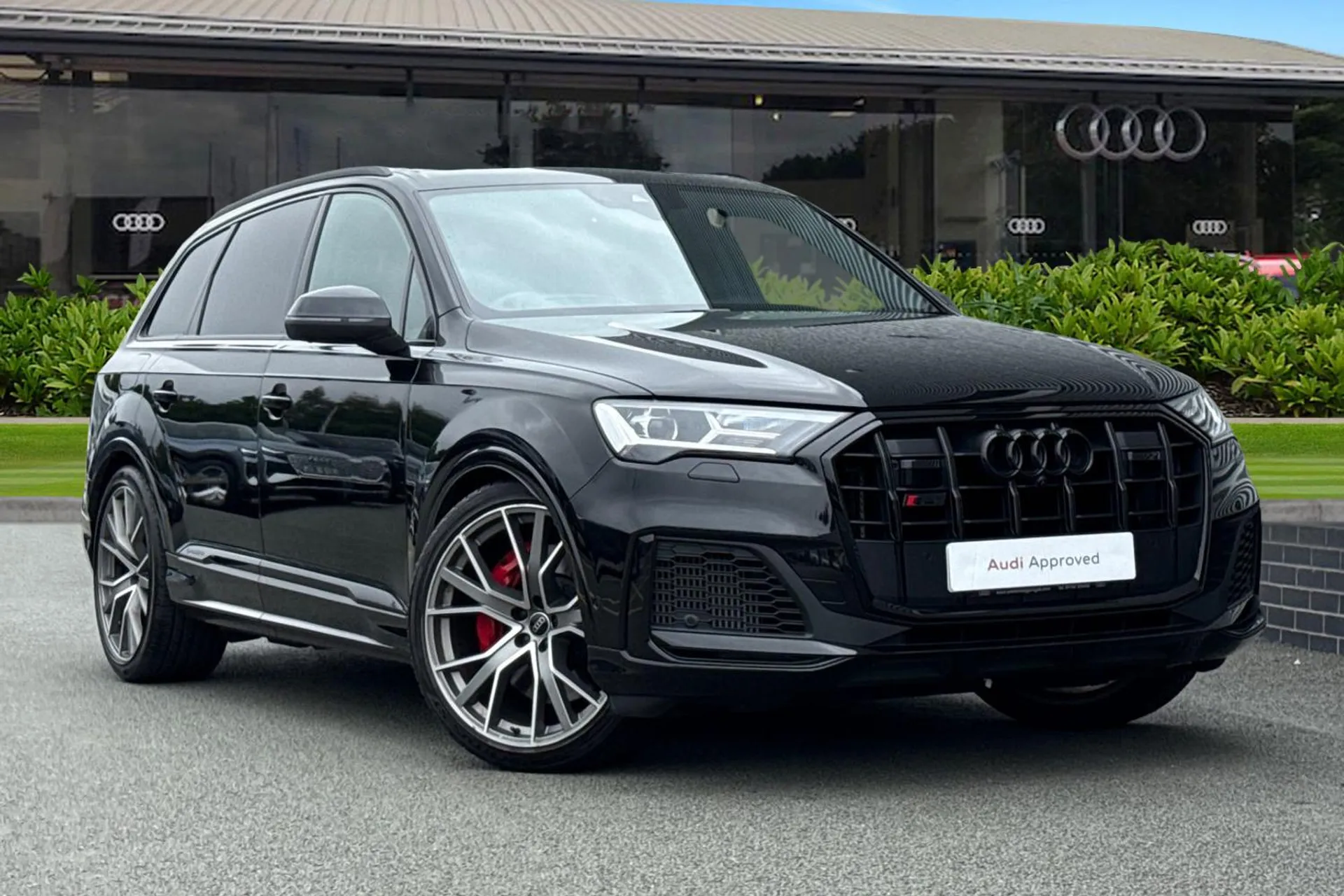 Main listing image - Audi SQ7