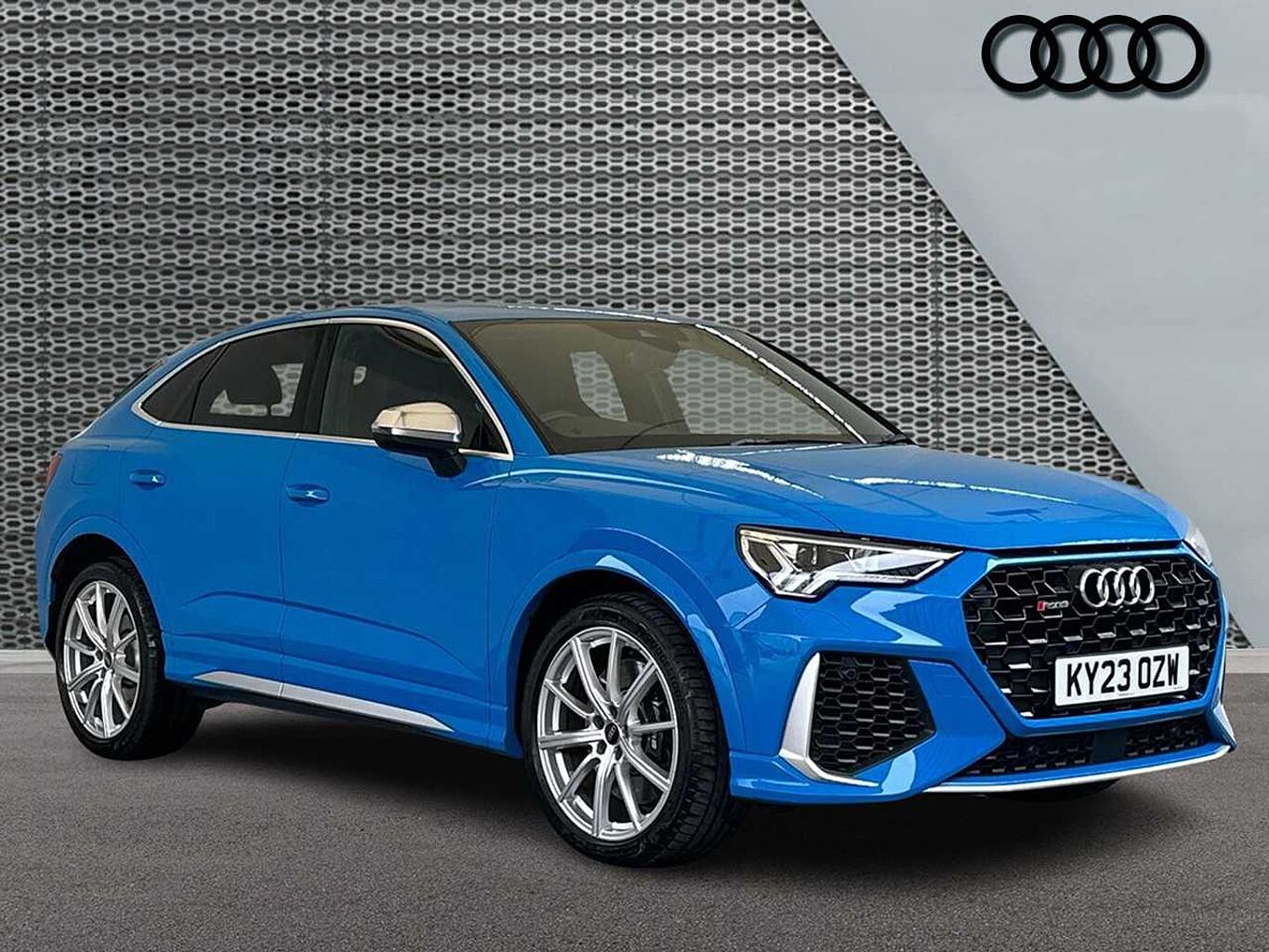 Main listing image - Audi RS Q3