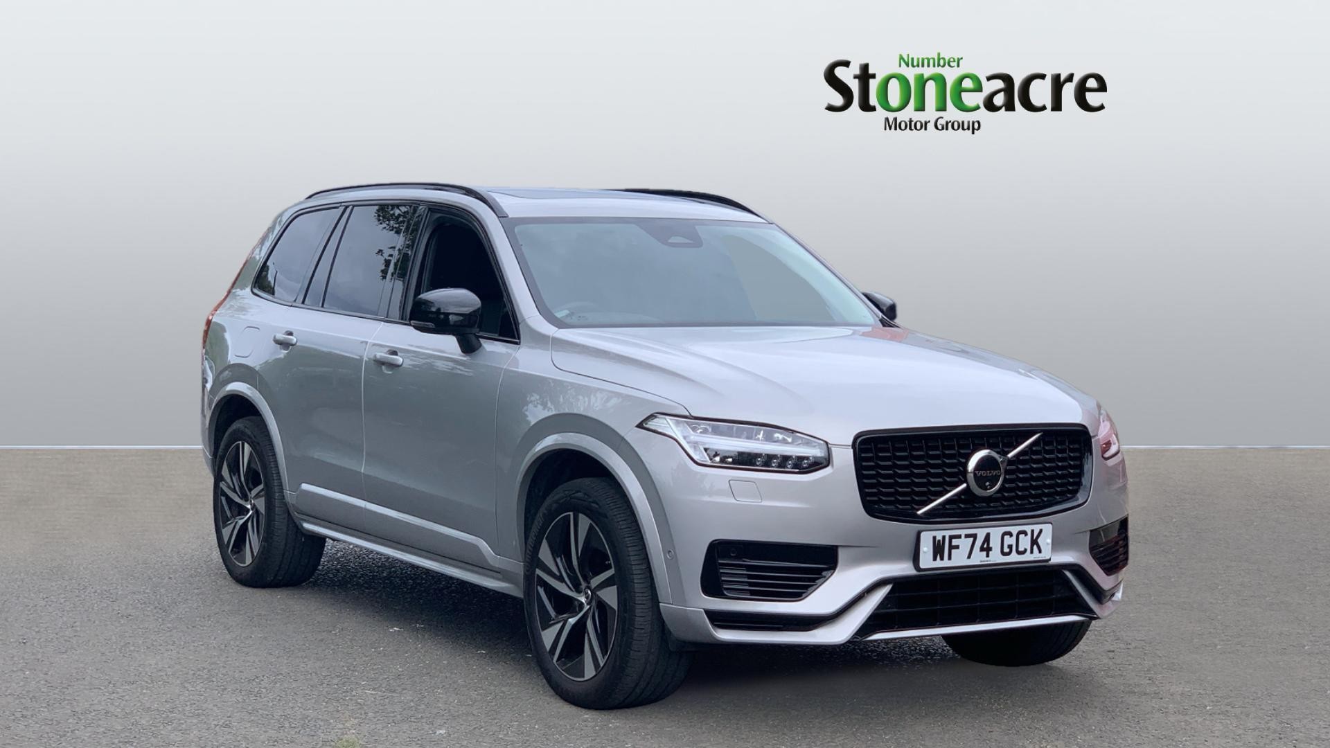 Main listing image - Volvo XC90