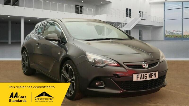 Main listing image - Vauxhall GTC