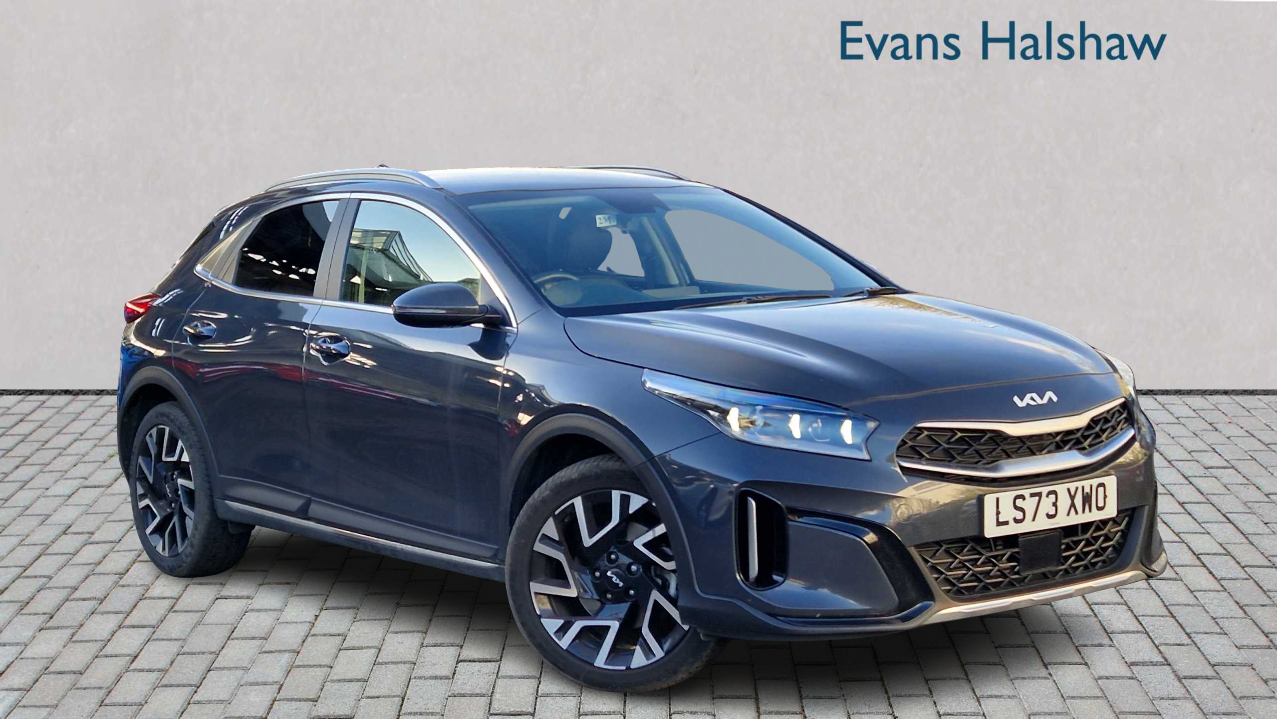 Main listing image - Kia XCeed