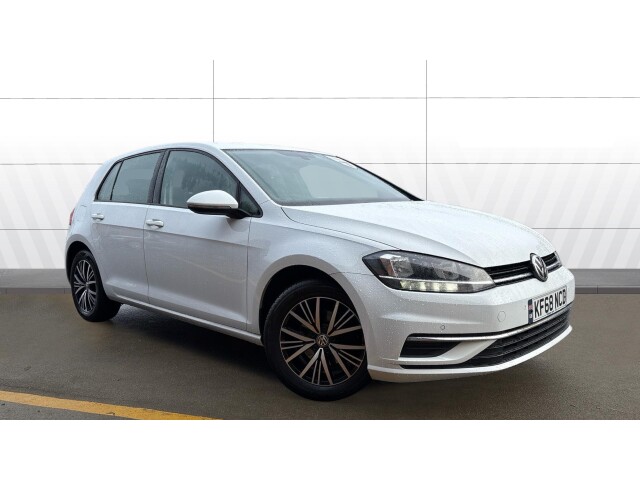 Main listing image - Volkswagen Golf