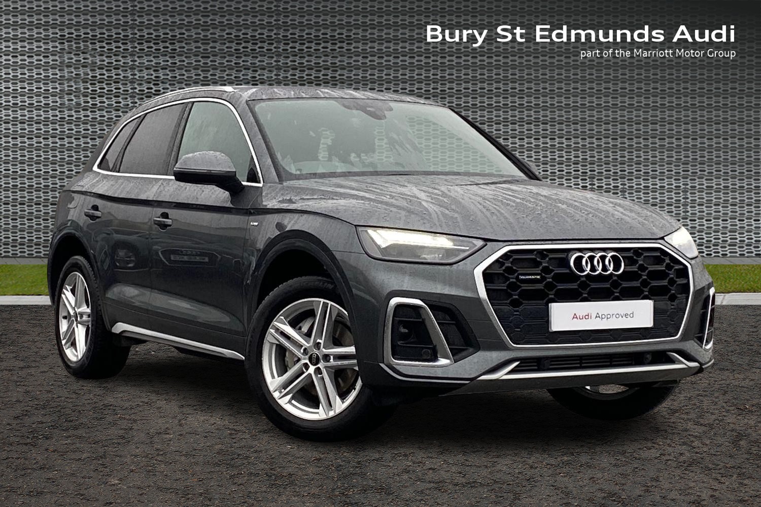 Main listing image - Audi Q5