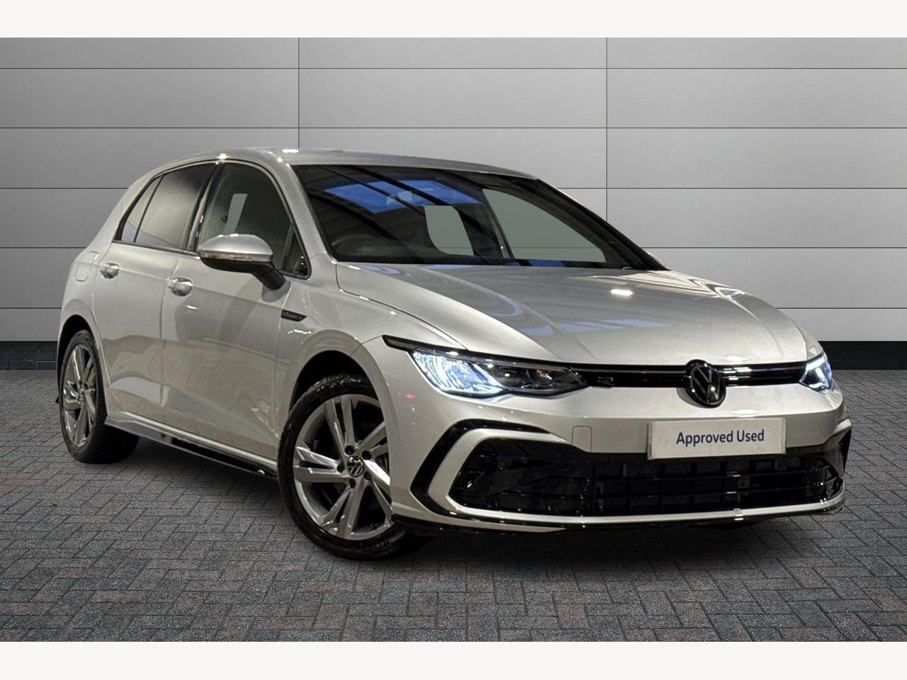 Main listing image - Volkswagen Golf