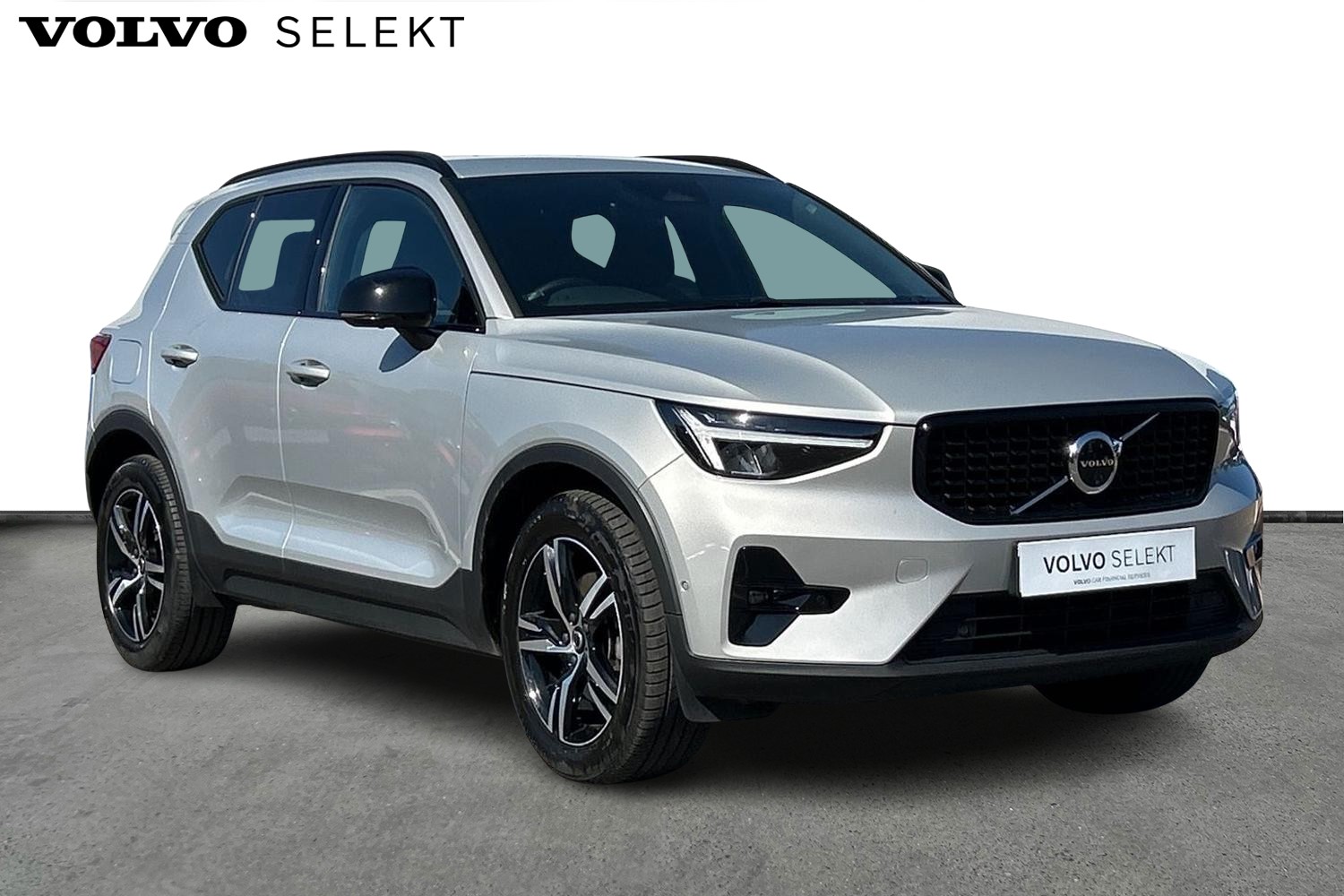 Main listing image - Volvo XC40