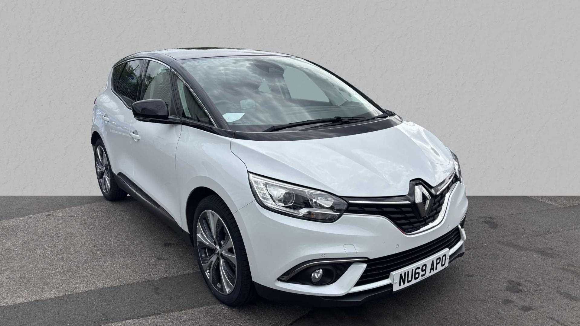 Main listing image - Renault Scenic