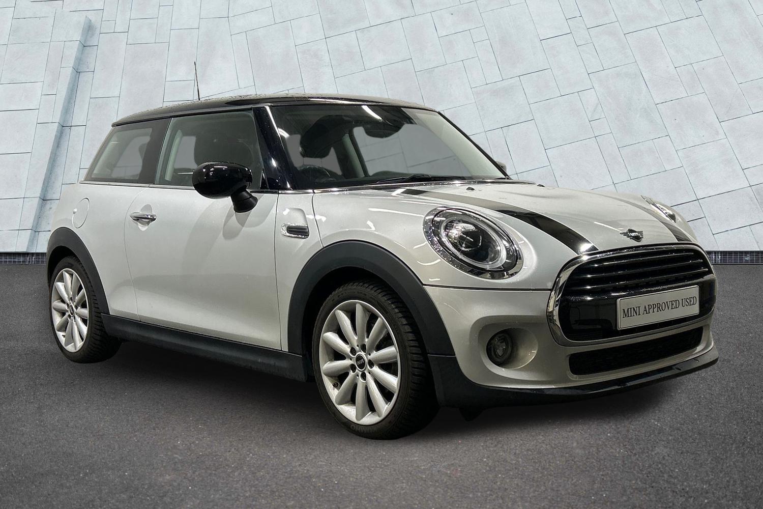 Main listing image - MINI Hatchback