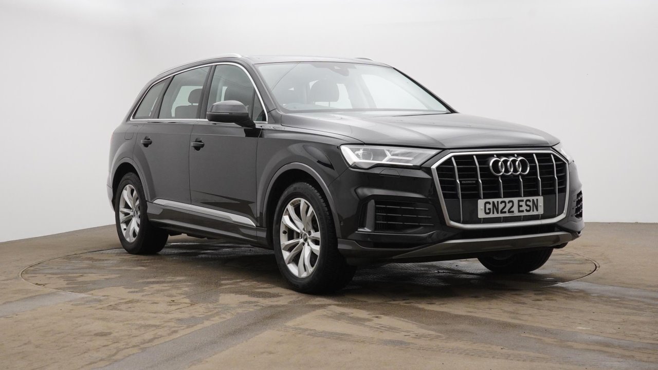 Main listing image - Audi Q7