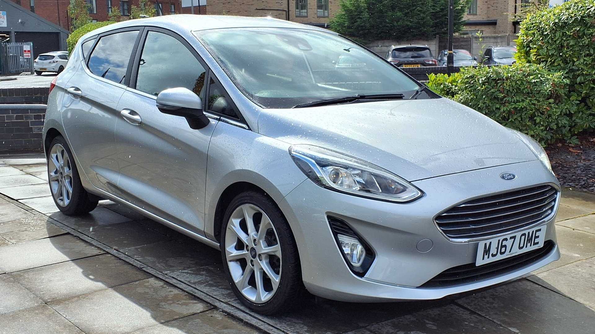 Main listing image - Ford Fiesta