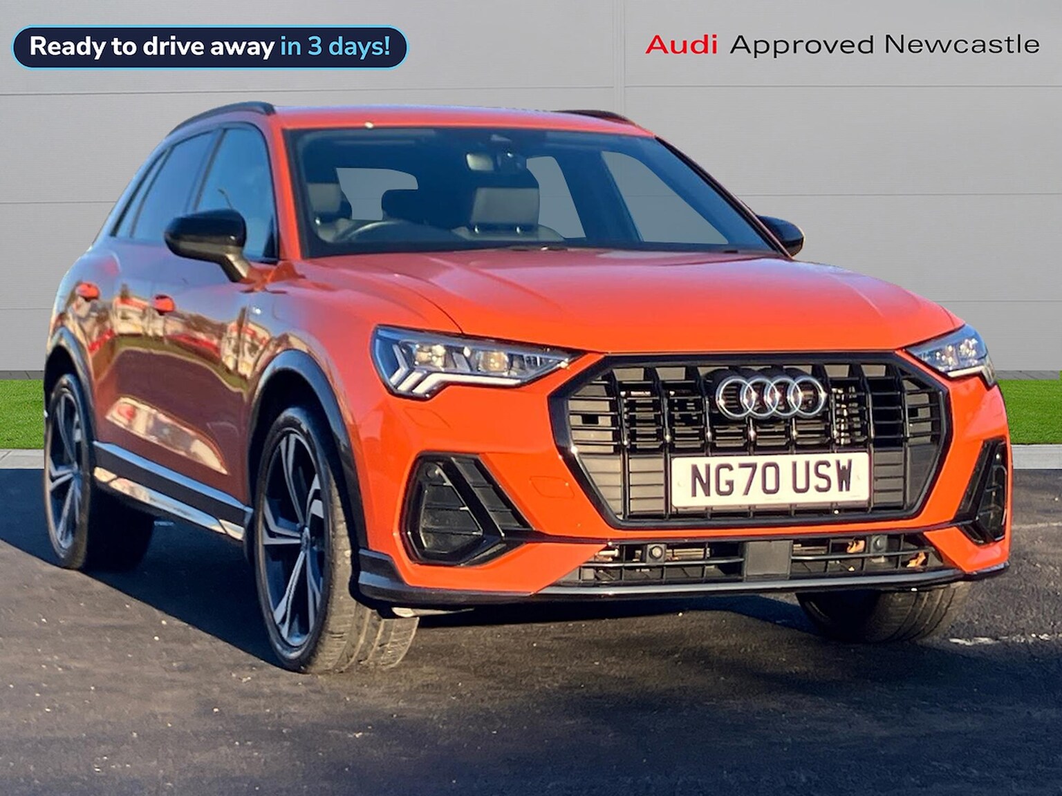 Main listing image - Audi Q3