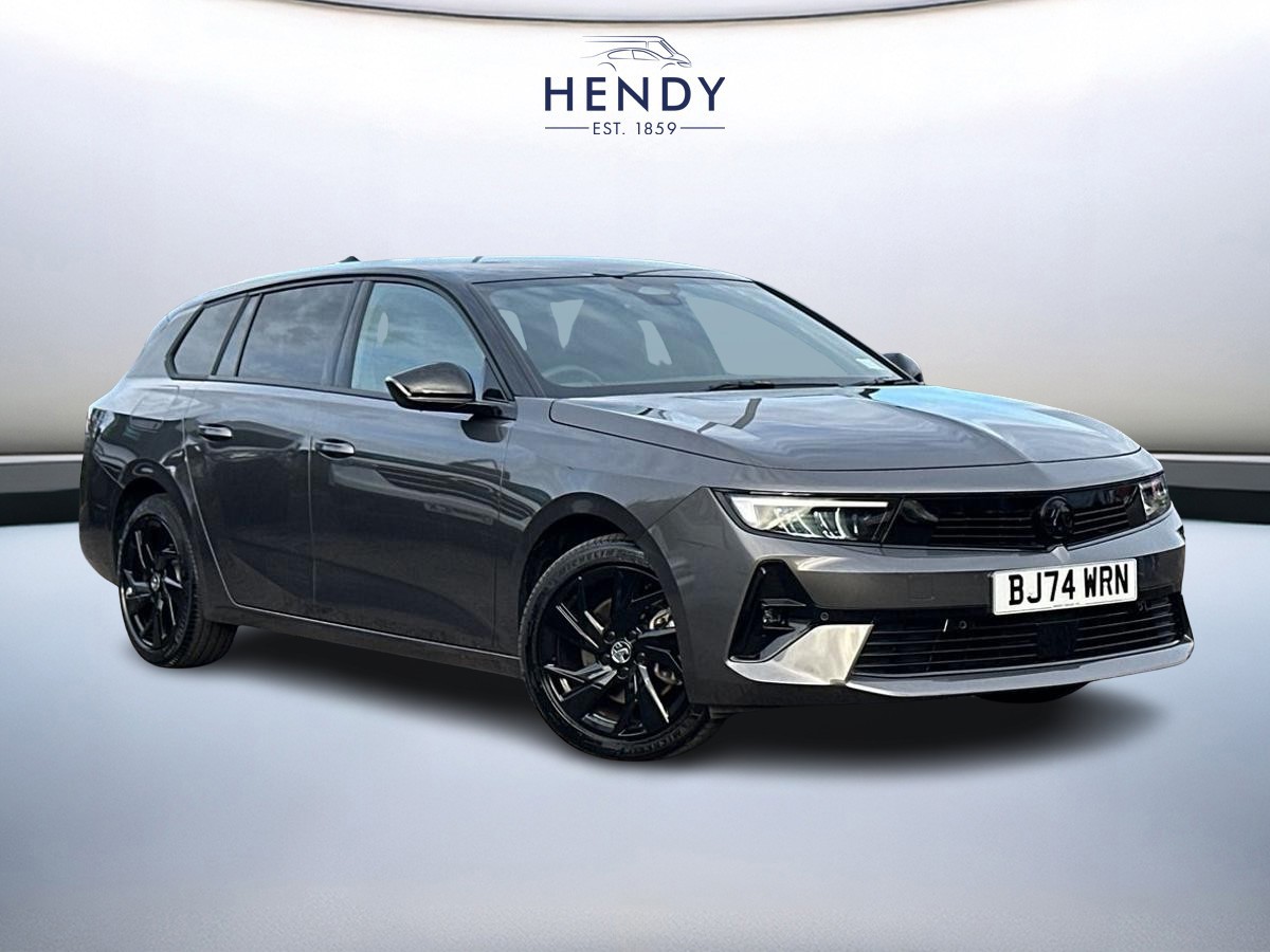 Main listing image - Vauxhall Astra Sports Tourer
