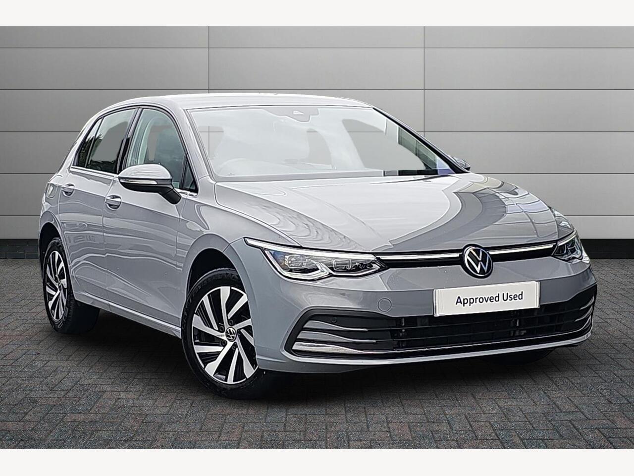 Main listing image - Volkswagen Golf