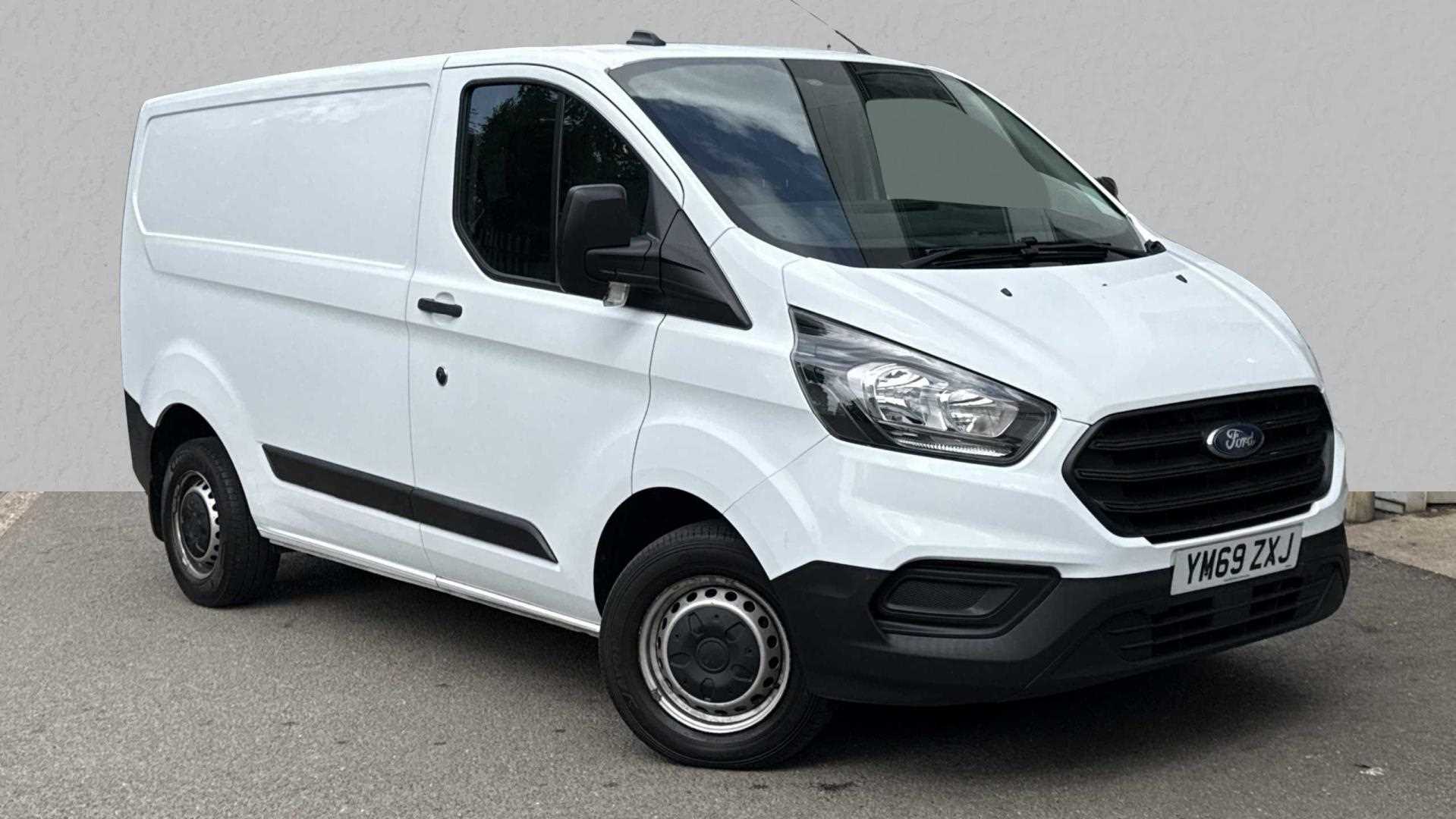 Main listing image - Ford Transit Custom