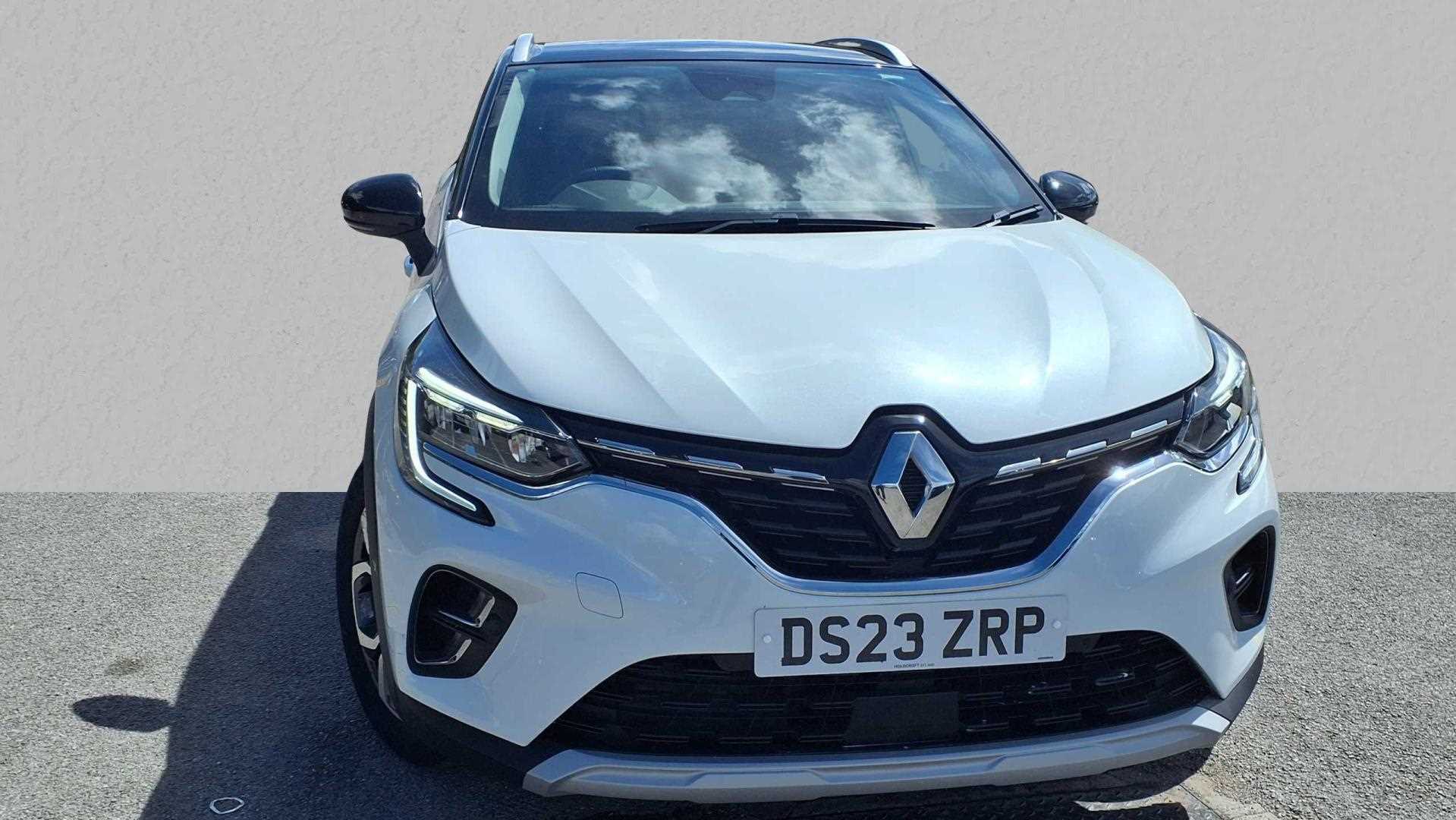 Main listing image - Renault Captur