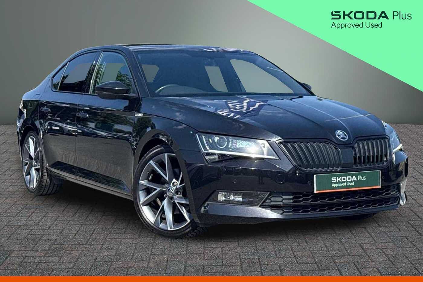 Main listing image - Skoda Superb