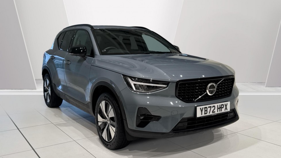 Main listing image - Volvo XC40 Recharge