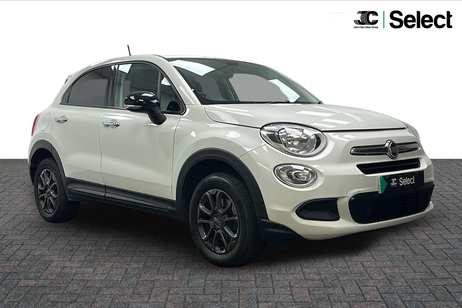 Main listing image - Fiat 500X