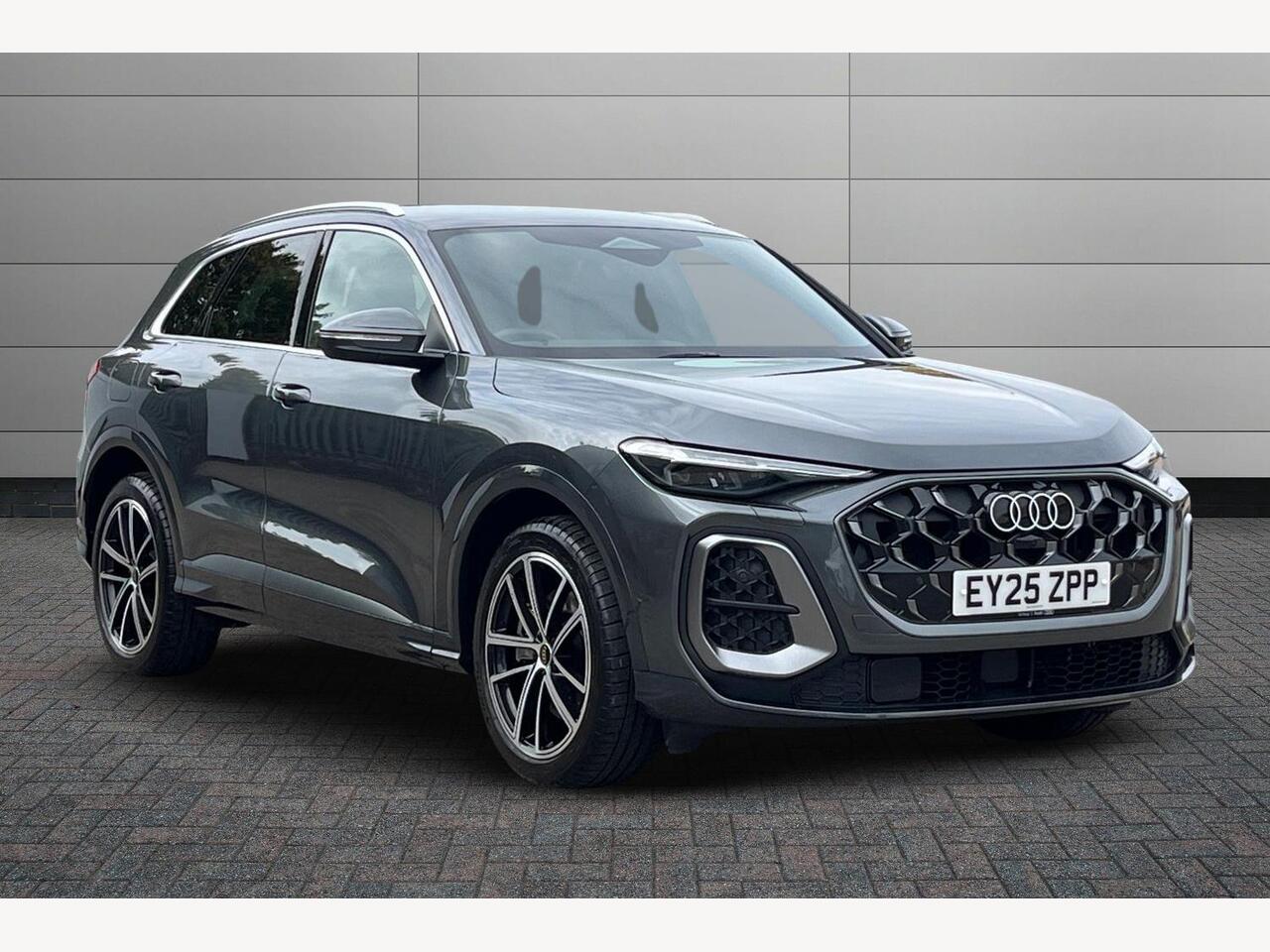 Main listing image - Audi Q5
